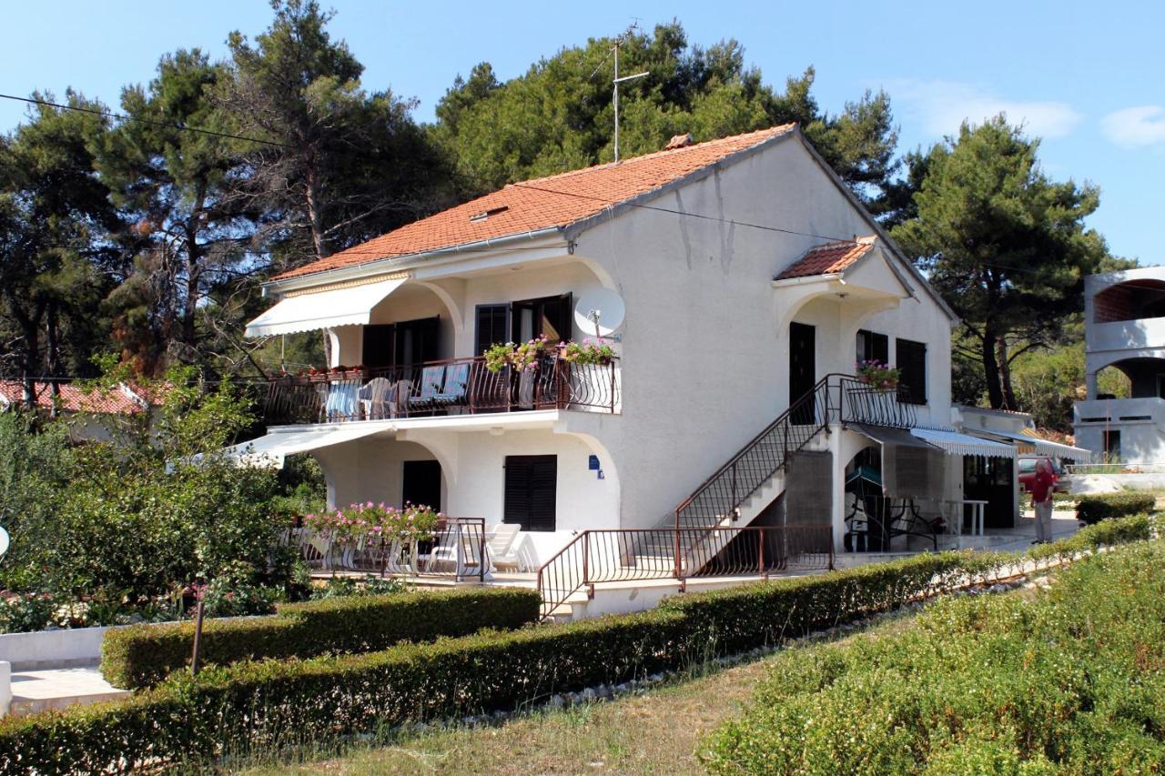 Apartments By The Sea Brgulje, Molat - 6241 Exteriör bild