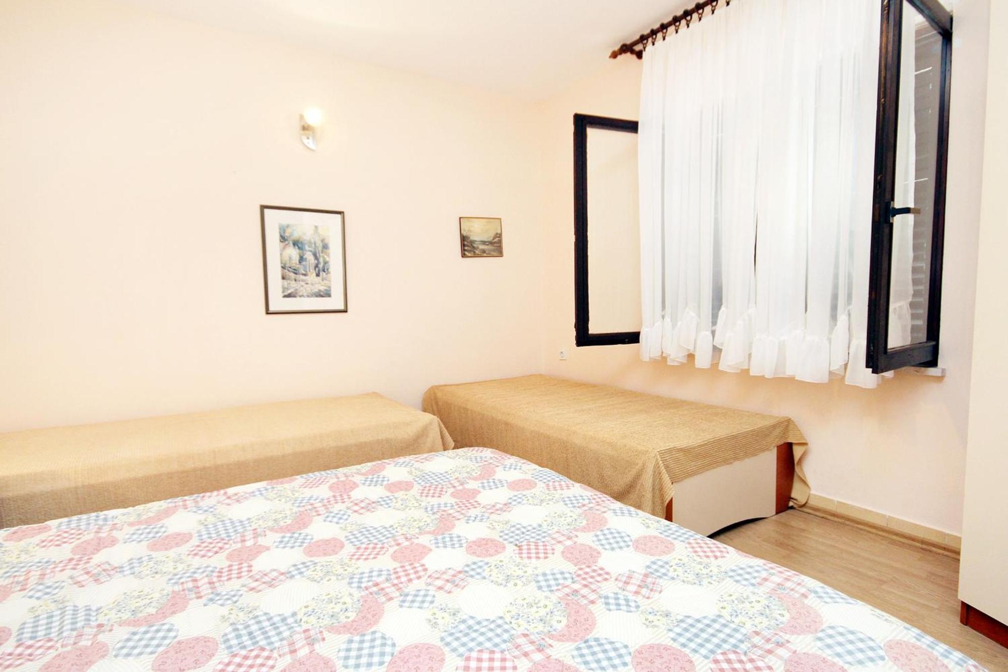 Apartments By The Sea Brgulje, Molat - 6241 Rum bild